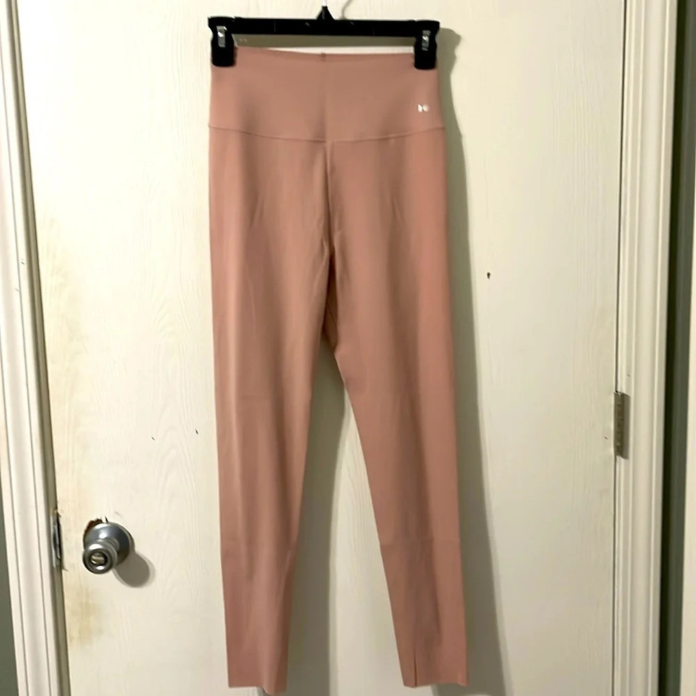 Girlfriend Collective FLOAT pink ankle leggings size medium